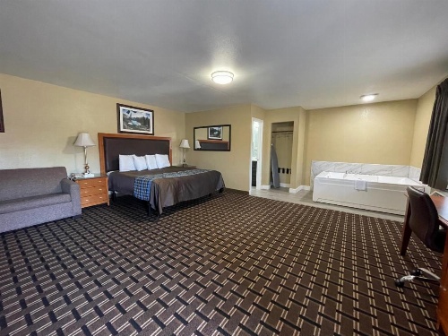Tahoe Hacienda Inn image 35